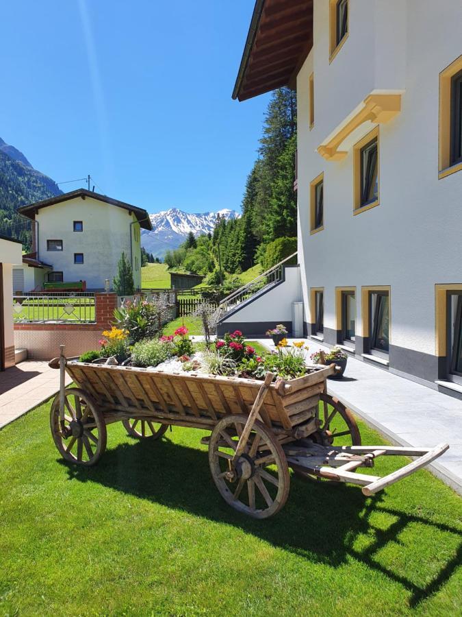 Апартаменты Haus Bergheimat Санкт-Леонхард-им-Пицталь Экстерьер фото